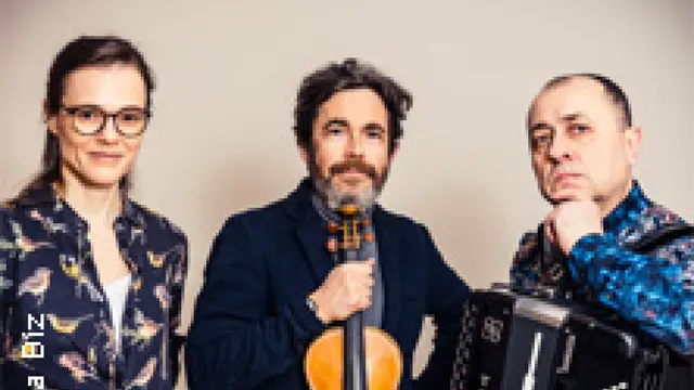 A. Biz & A. Shevchenko & C. Beinl - In gebrochenem Wienerisch
