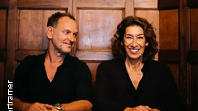 Schlamassel - Adele Neuhauser und Christian Dolezal