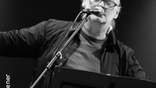 Schlawiener singt Hirsch